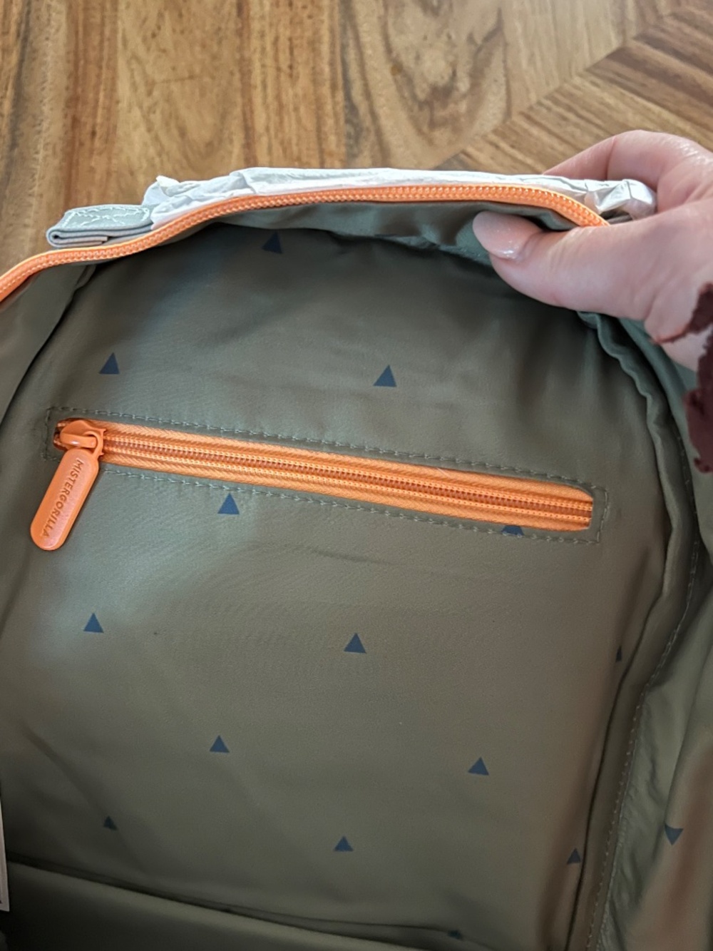 Backpack - Picture 4 of 5
